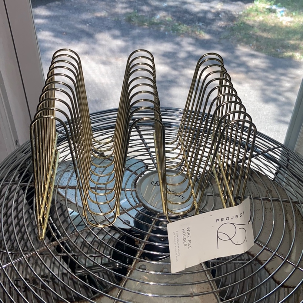 Wire file holder